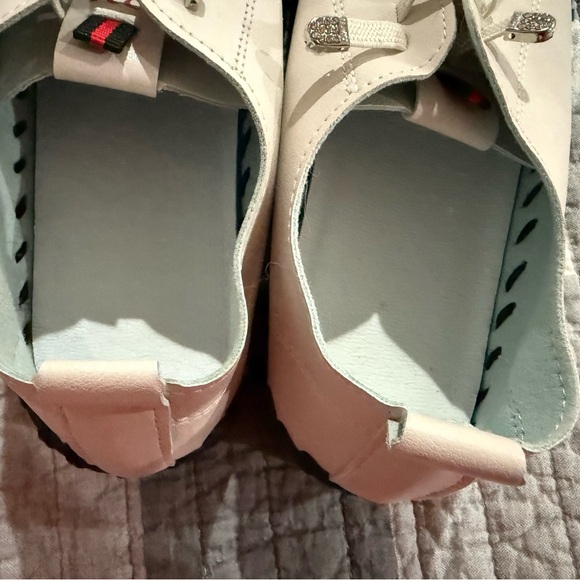 Women’s Brand New Crazy Savage Athletic Casual Tennis Shoe. Size 7. - Picture 5 of 8